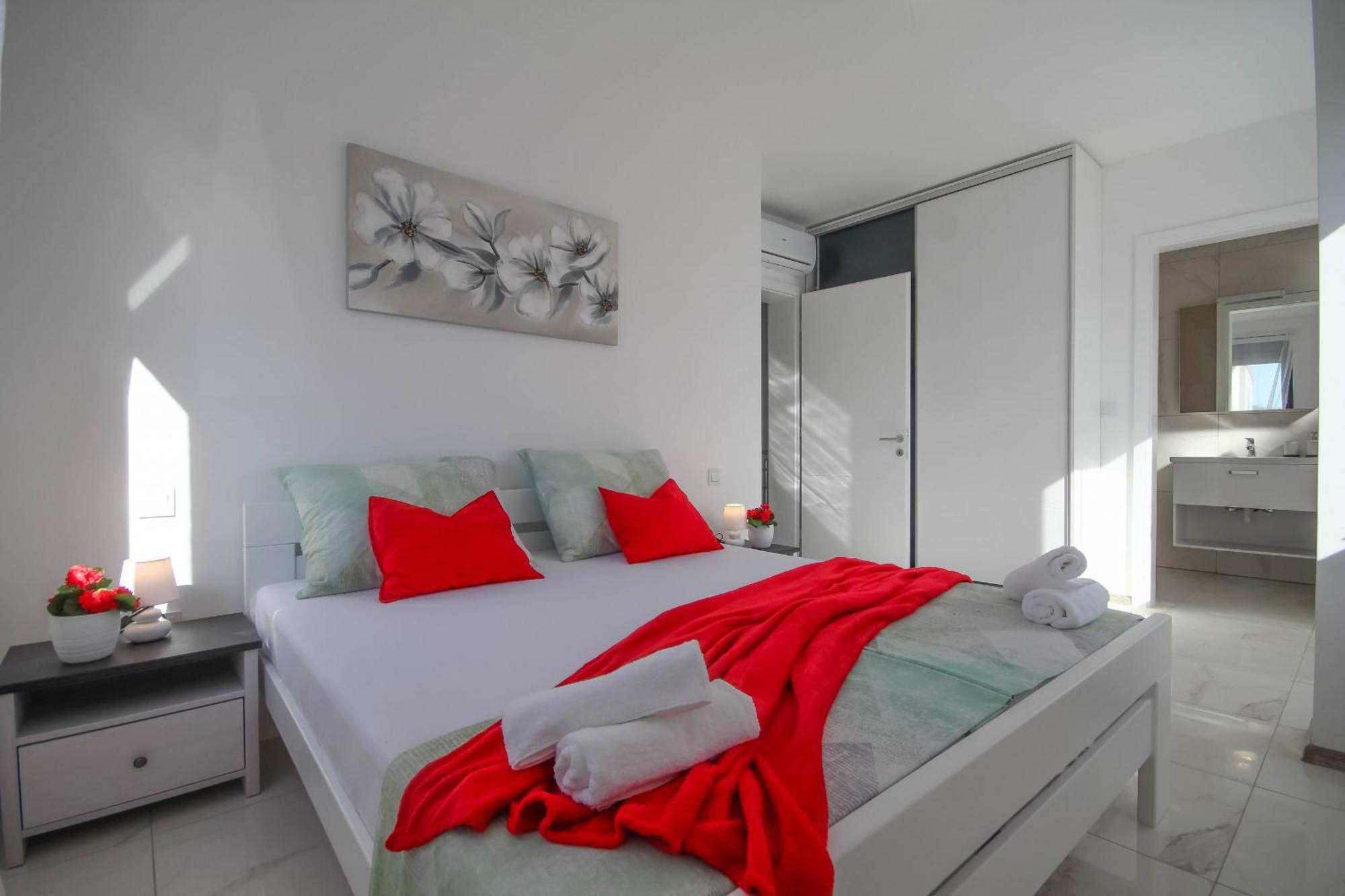 Villa Essenza Vita In Vodice Only 650 Meters From The Beach Exterior foto